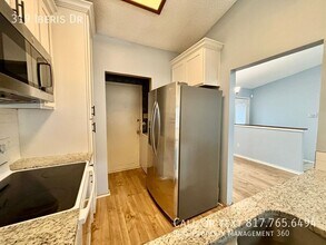 319 Iberis Dr in Arlington, TX - Building Photo - Building Photo