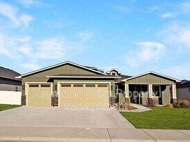 4400 E Wedge St in Nampa, ID - Building Photo