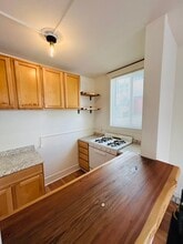 101 Hoffman Ave, Unit 101A in San Francisco, CA - Building Photo - Building Photo
