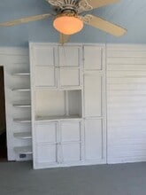 8453 County Farm Rd in Long Beach, MS - Foto de edificio - Building Photo