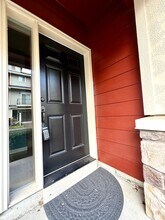 409 NE Patricia Ann Pl in Hillsboro, OR - Building Photo - Building Photo