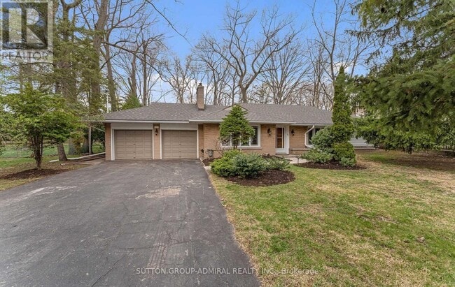 97 Valecrest Dr in Toronto, ON - Building Photo - Building Photo