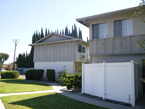 13131 Magnolia St in Garden Grove, CA - Building Photo - Building Photo