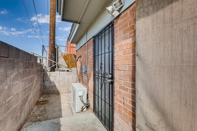 property at 2529 N Webster St