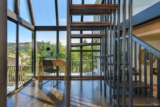 9 Upper Fremont Dr in San Rafael, CA - Building Photo - Building Photo