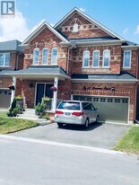12 Locarno St in Brampton, ON - Building Photo