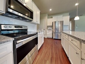 4889 Tower View Trail in Snellville, GA - Building Photo - Building Photo