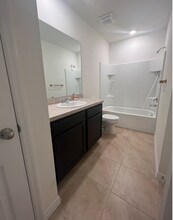 1296 Yellow Finch Dr in Davenport, FL - Building Photo - Building Photo