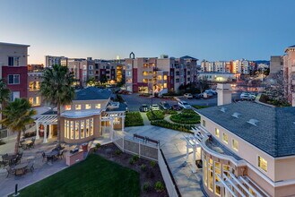 The Landing at Jack London Square in Oakland, CA - Foto de edificio - Building Photo