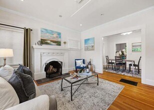 303 Highland Ave in San Mateo, CA - Building Photo - Building Photo