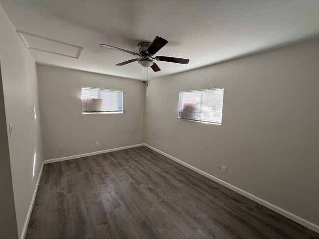 187 N Hemet St in Hemet, CA - Building Photo - Building Photo