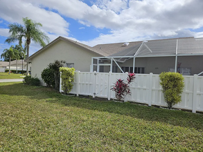 9441 Boca Gardens Cir S in Boca Raton, FL - Foto de edificio - Building Photo