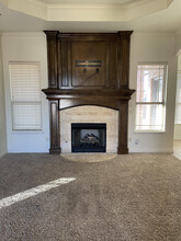 11736 SW 21st St in Yukon, OK - Foto de edificio - Building Photo
