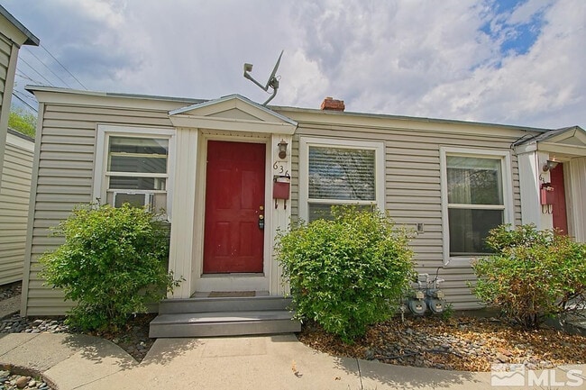 property at 634 Moran St