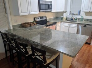 34 Morse St in Natick, MA - Building Photo - Building Photo