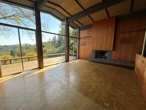 555 Tahos Rd in Orinda, CA - Building Photo - Building Photo