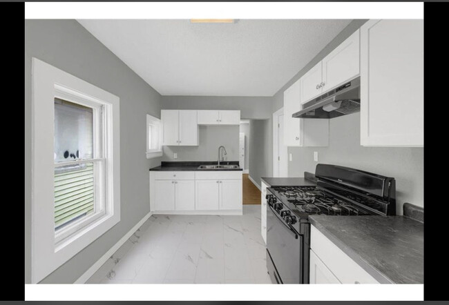 1055 7th St W, Unit 2 Bed 1 Bath large Deck