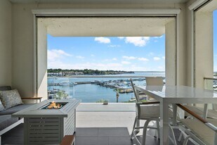 15260 TX-105 in Montgomery, TX - Building Photo