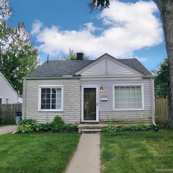 property at 2204 Barrett Ave