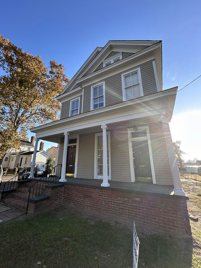 property at 516 4th St