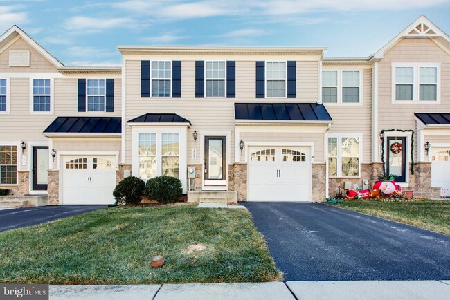 property at 7543 Maidenhead Dr