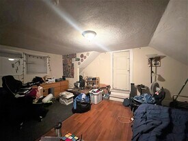 338 Somerville Ave, Unit 3