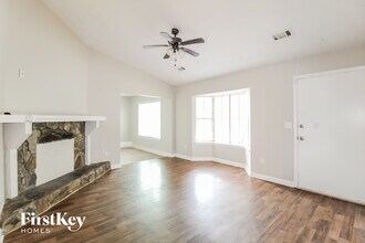 3972 McGill Dr in Decatur, GA - Foto de edificio - Building Photo