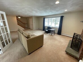 4 Indiana Ave in Woburn, MA - Building Photo - Building Photo