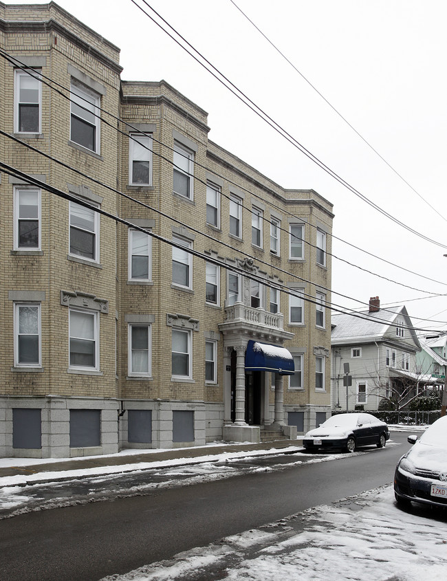 Gardner St in Allston, MA - Foto de edificio - Building Photo