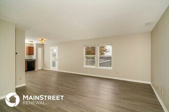 31 Snowflake Cir in Greenwood, IN - Building Photo - Building Photo