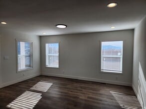2011 N Lund Hwy in Cedar City, UT - Building Photo - Building Photo