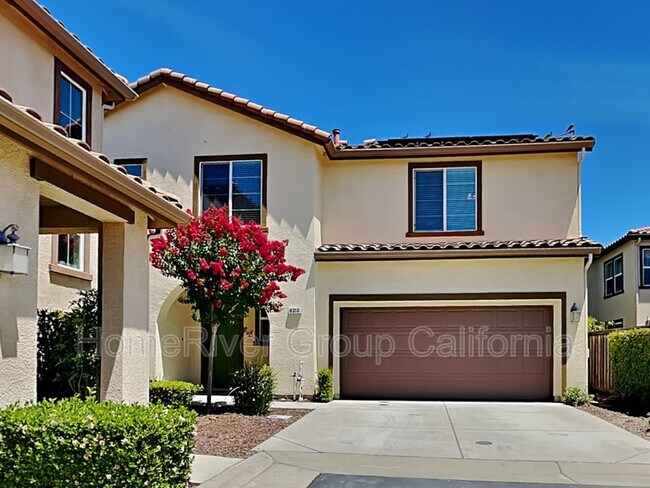 6314 Brando Loop