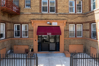 333-337 Park Ave in Newark, NJ - Building Photo - Building Photo