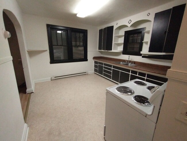 724 11th St N in Virginia, MN - Building Photo - Building Photo