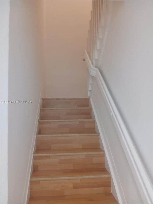 24386 SW 109th Ct in Homestead, FL - Building Photo - Building Photo