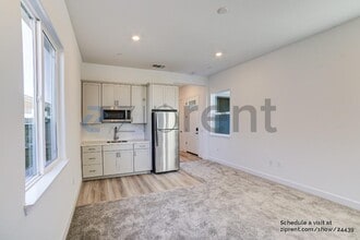 8333 Evans Tree Dr S in Roseville, CA - Building Photo - Building Photo