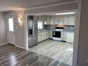 207 S North St in Johnson City, TN - Building Photo - Building Photo