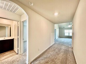 13824 Musselshell Dr in Ponder, TX - Building Photo - Building Photo