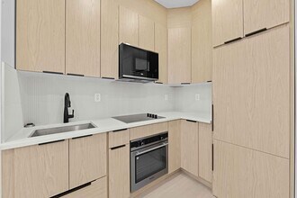 426 Seventh Avenue, Unit 5 in Brooklyn, NY - Building Photo - Building Photo