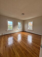 36 Orange St in Westfield, MA - Building Photo - Building Photo