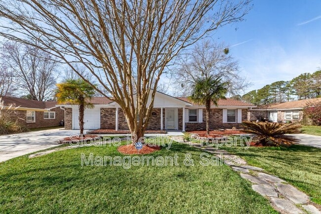 176 Foxborough Rd
