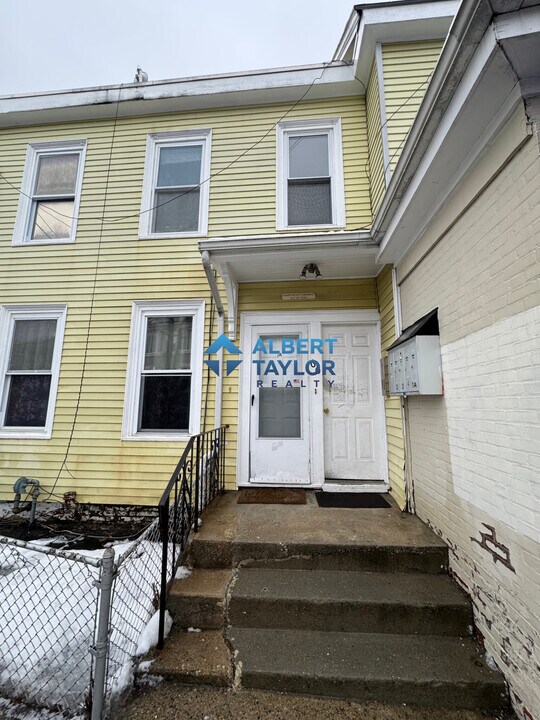 60 Walden St, Unit 4 in Cambridge, MA - Foto de edificio