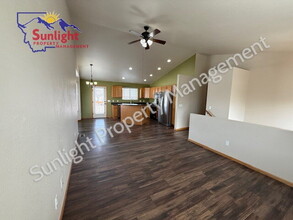 503 Santa Fe Dr in Laurel, MT - Foto de edificio - Building Photo