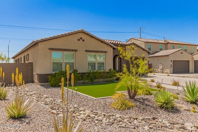 1919 E Fallen Leaf Ln in Phoenix, AZ - Building Photo - Building Photo