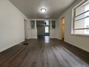 1028 N Grant Ave in Springfield, MO - Building Photo - Building Photo