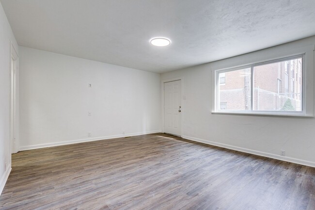 property at 819 Proctor Wy