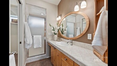 1923 S Teal Ln in Boise, ID - Building Photo - Building Photo