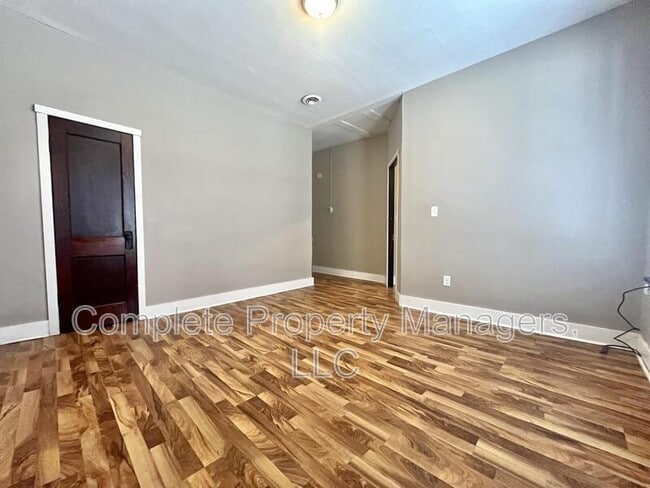 326 E Washington St in Mankato, MN - Building Photo - Building Photo