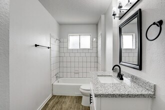 5613 Armstrong in Texas City, TX - Building Photo - Building Photo