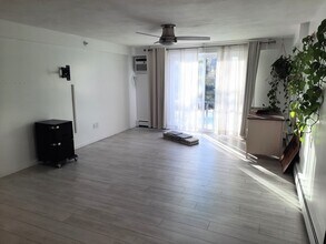 56 Townsend St in Abington, MA - Building Photo - Building Photo